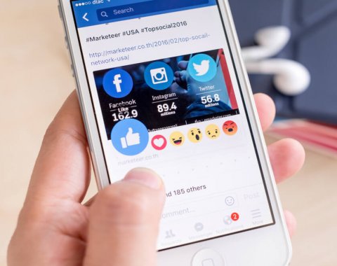 Utilisation de Facebook dans une stratégie de contenus B2B